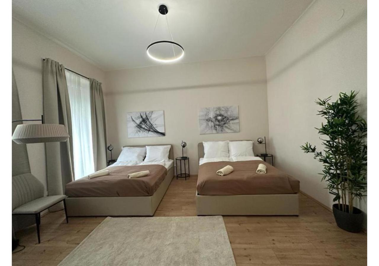 Spacious Apartment, 3 Min To U6 Metro Wenen Buitenkant foto
