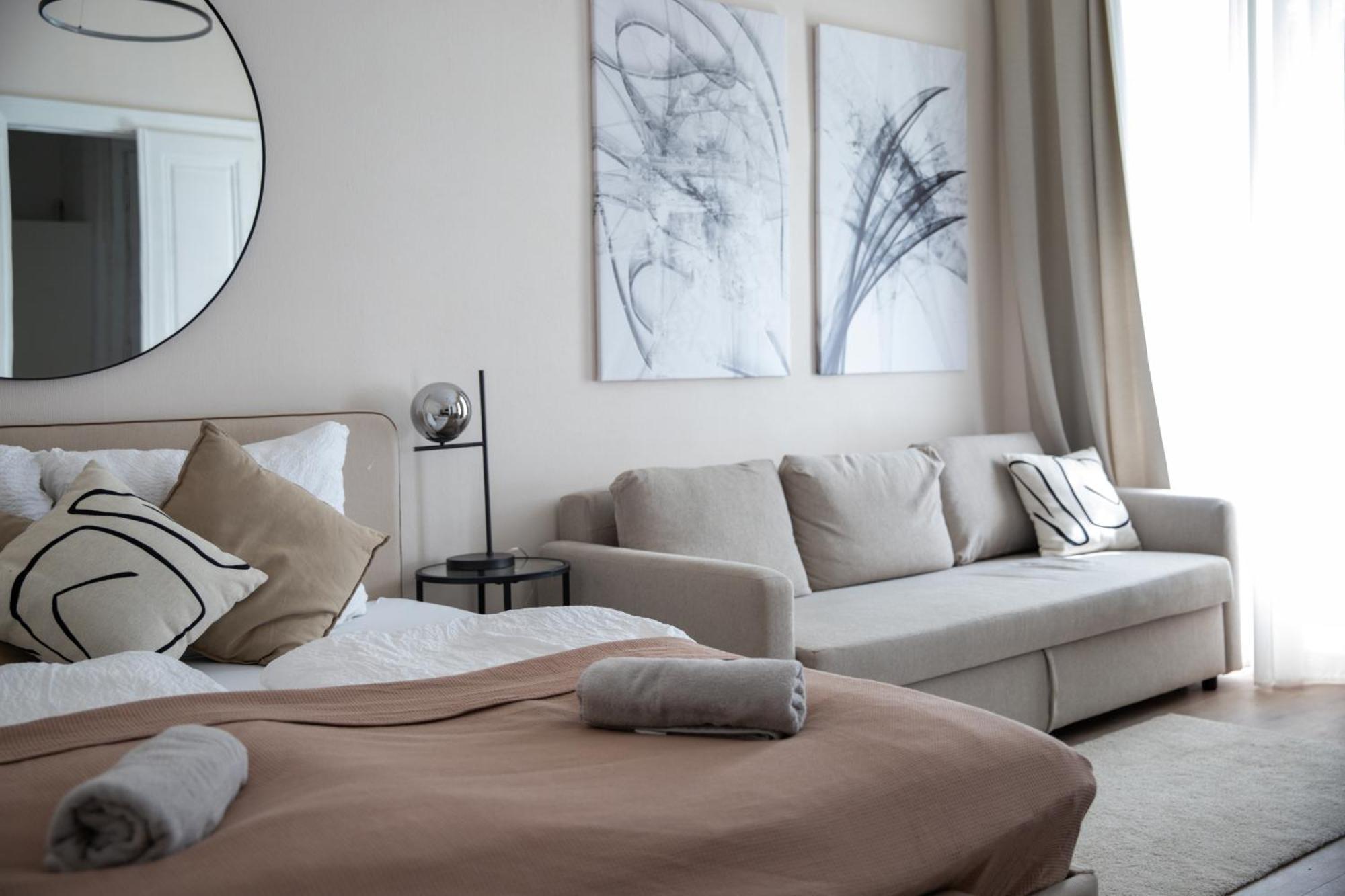 Spacious Apartment, 3 Min To U6 Metro Wenen Buitenkant foto