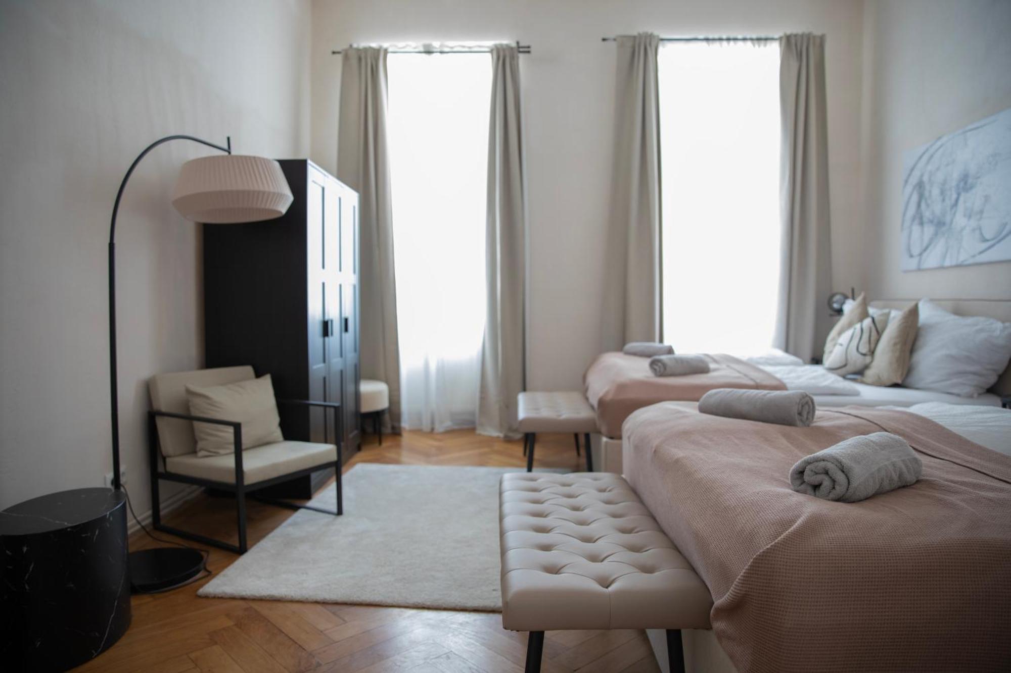 Spacious Apartment, 3 Min To U6 Metro Wenen Buitenkant foto
