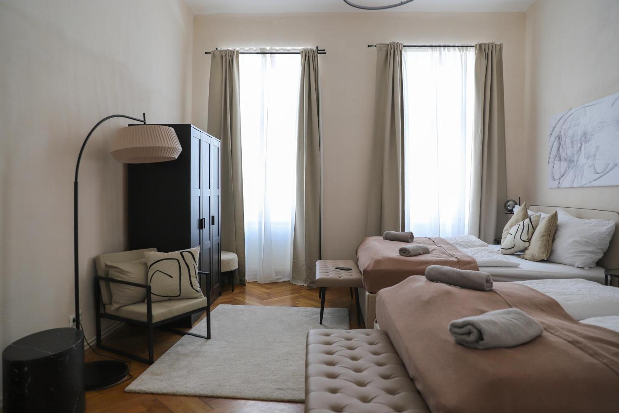 Spacious Apartment, 3 Min To U6 Metro Wenen Buitenkant foto