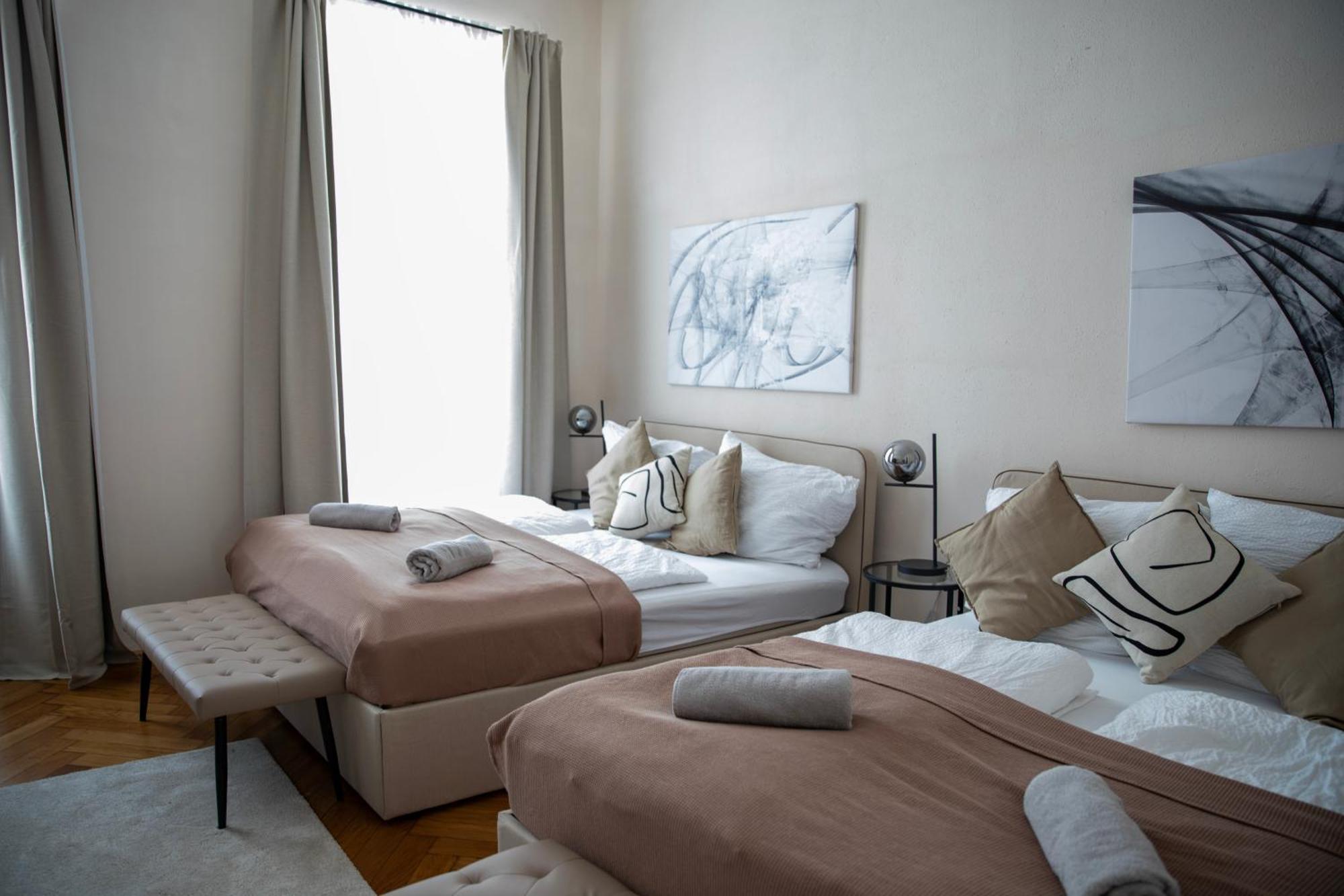 Spacious Apartment, 3 Min To U6 Metro Wenen Buitenkant foto
